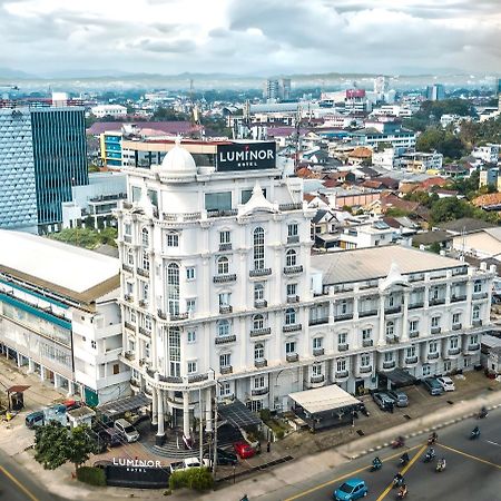 Luminor Hotel Palembang By Wh Free Massage 10 Minutes Eksteriør billede
