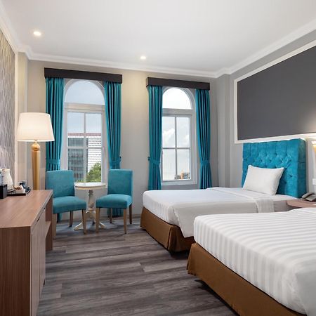 Luminor Hotel Palembang By Wh Free Massage 10 Minutes Eksteriør billede