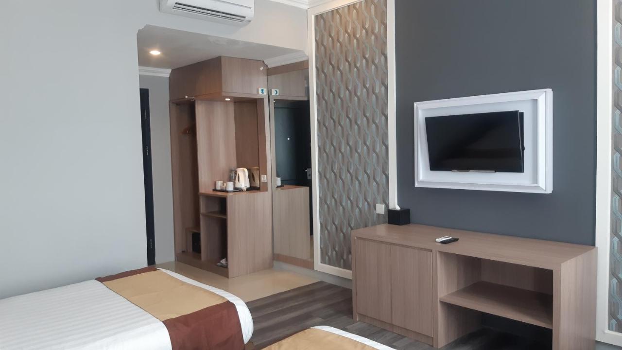 Luminor Hotel Palembang By Wh Free Massage 10 Minutes Eksteriør billede