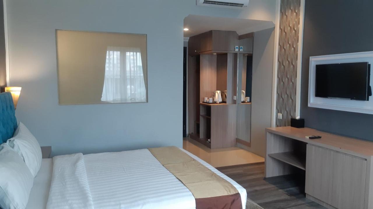 Luminor Hotel Palembang By Wh Free Massage 10 Minutes Eksteriør billede